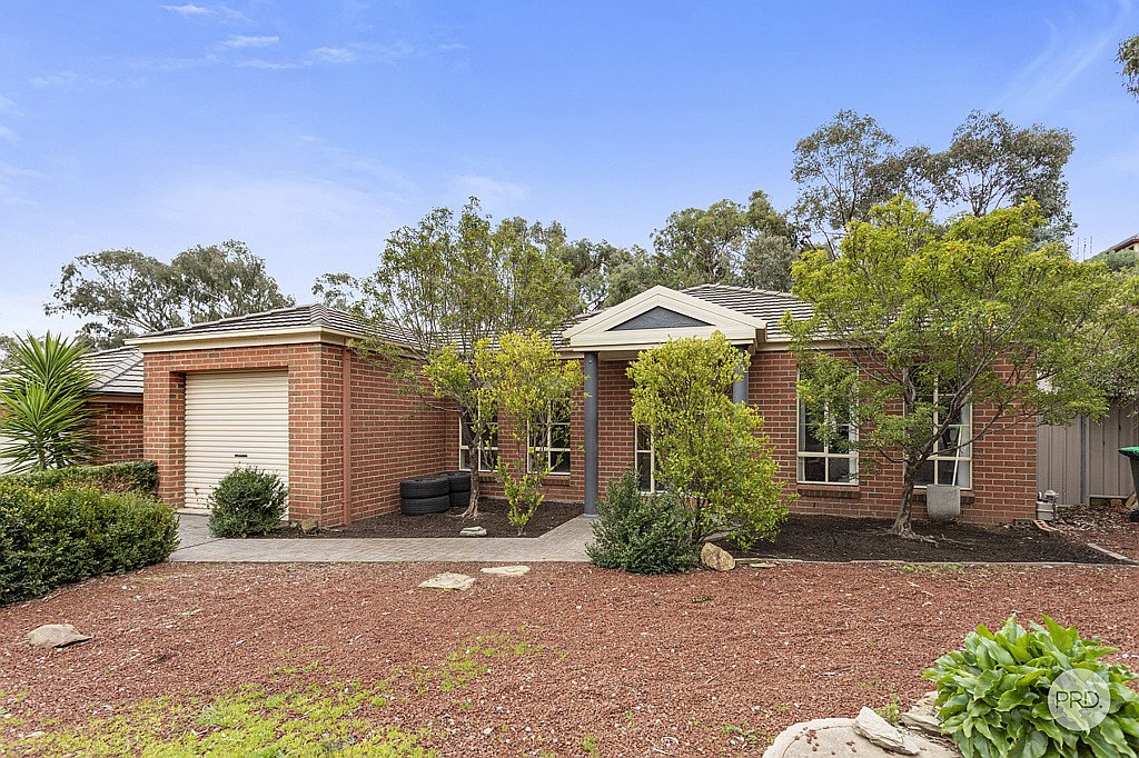 2B Lyndale Court FLORA HILL 1