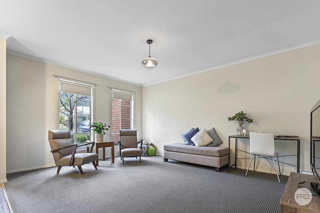 2B Lyndale Court FLORA HILL 2
