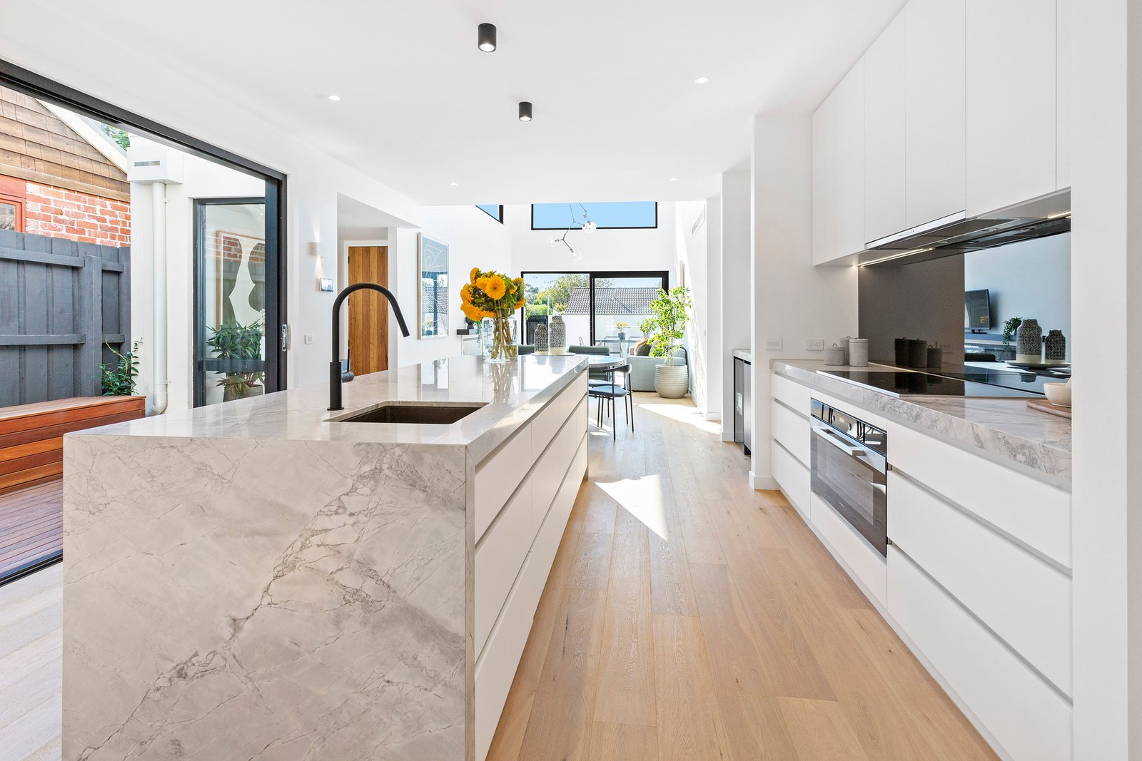 2B May Street, Mornington, 3931
