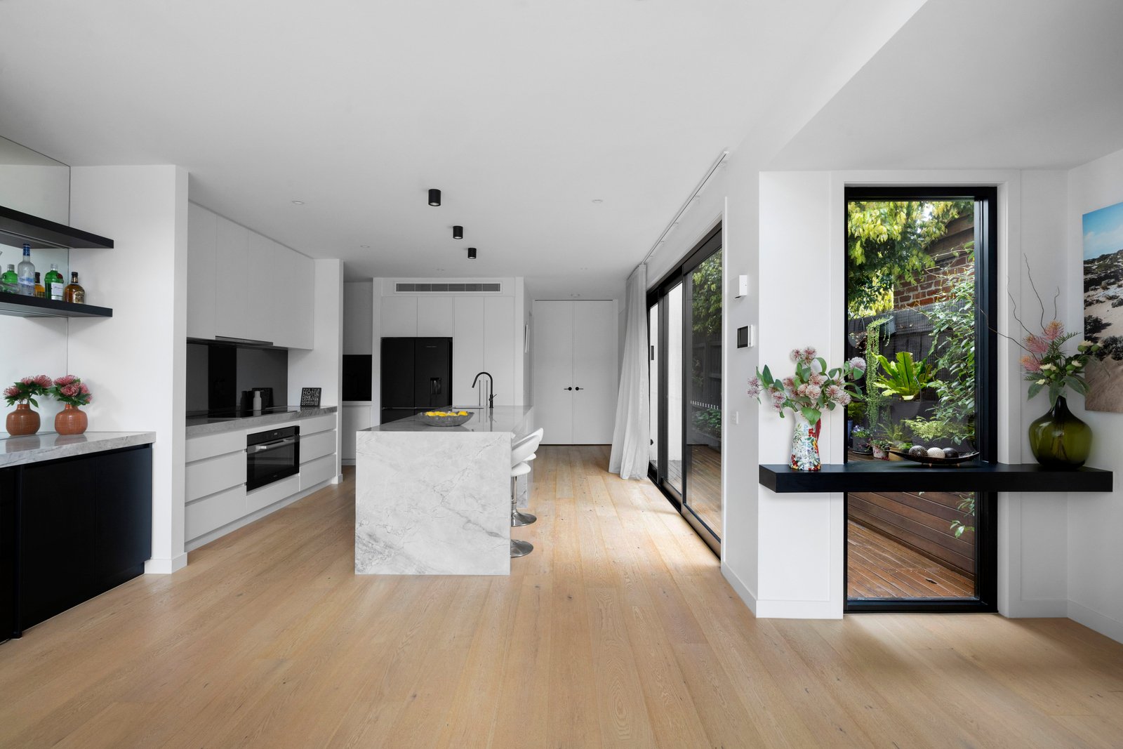 2B May Street, Mornington, 3931