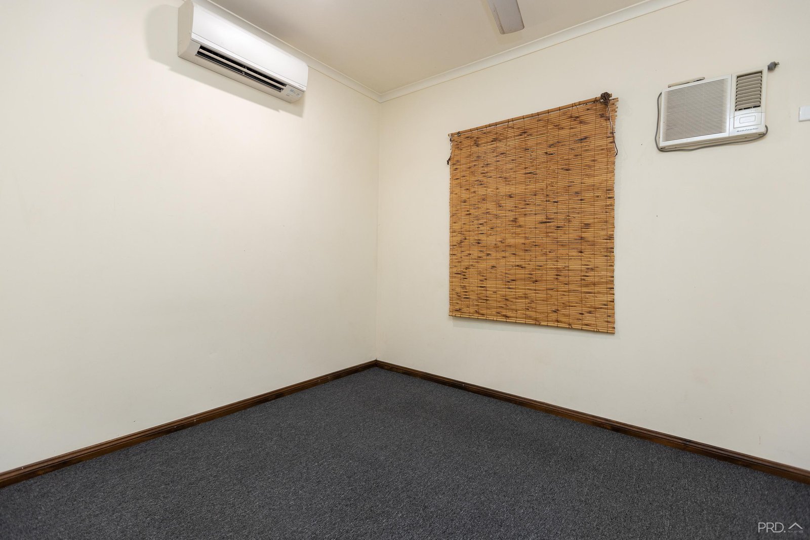 2b McKenzie Road CABLE BEACH 21