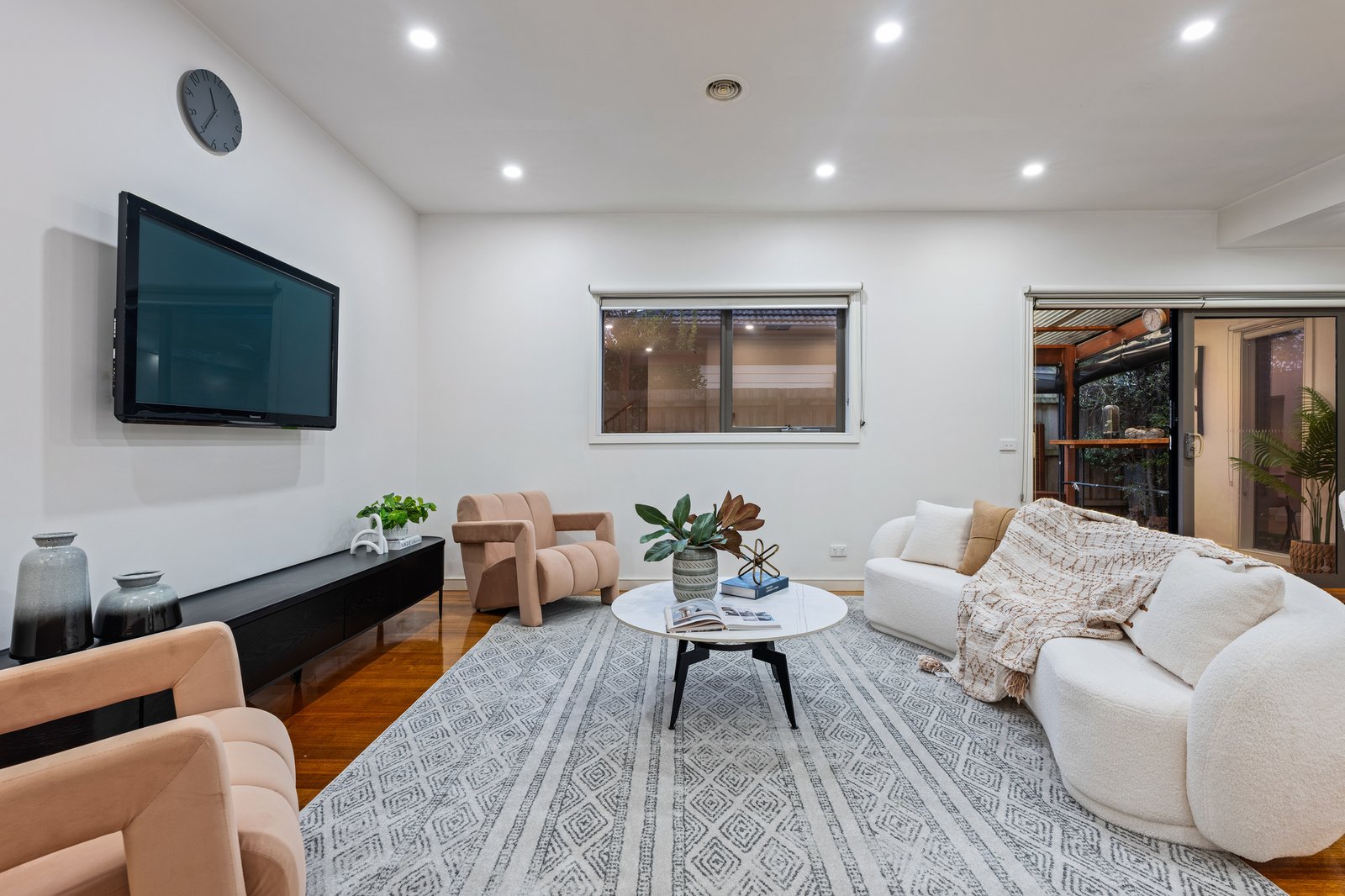 Gallery: 2B Mervin Street