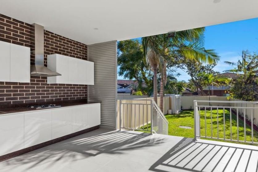 2B Poulton Avenue BEVERLEY PARK 5