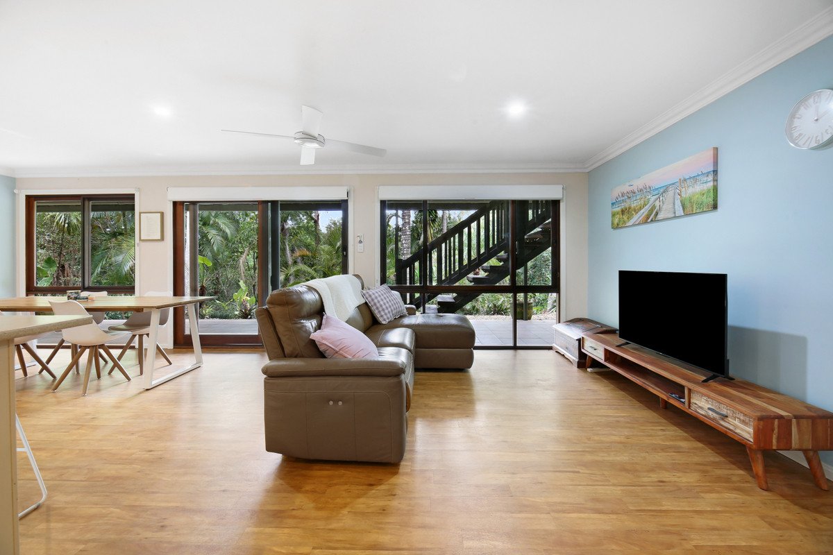 2b Ronelle Court Tallebudgera 3