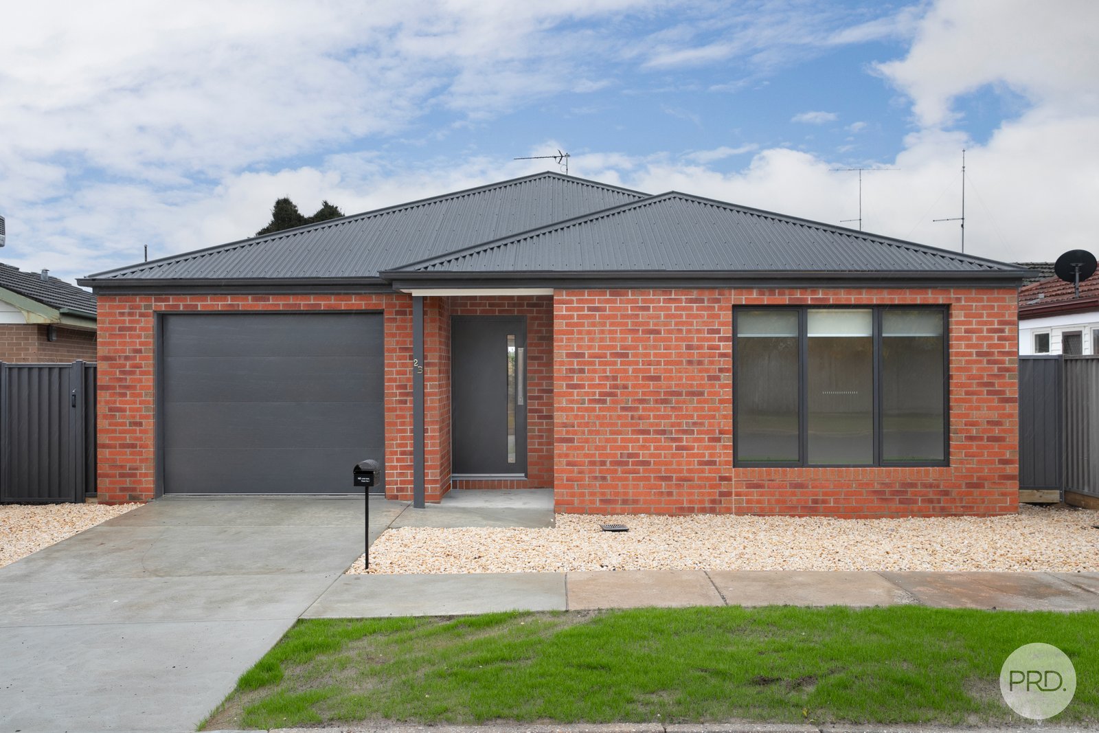 2B Stamford Street WENDOUREE 1