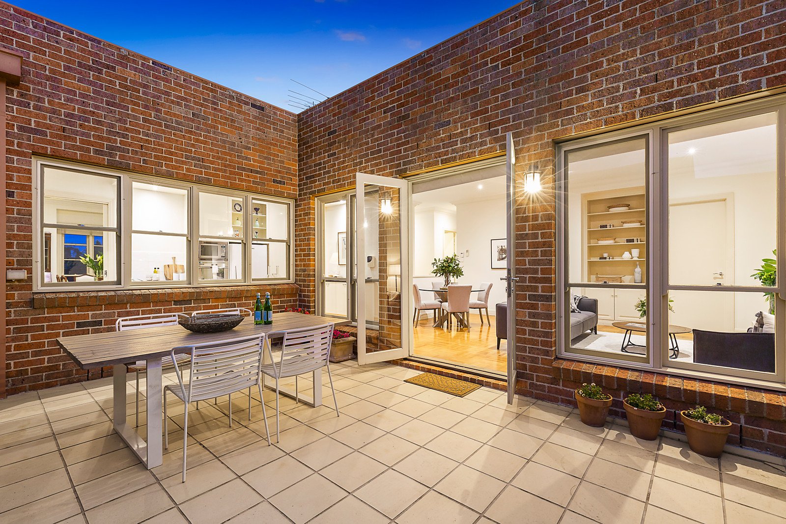 2b Thanet Street, Malvern, VIC