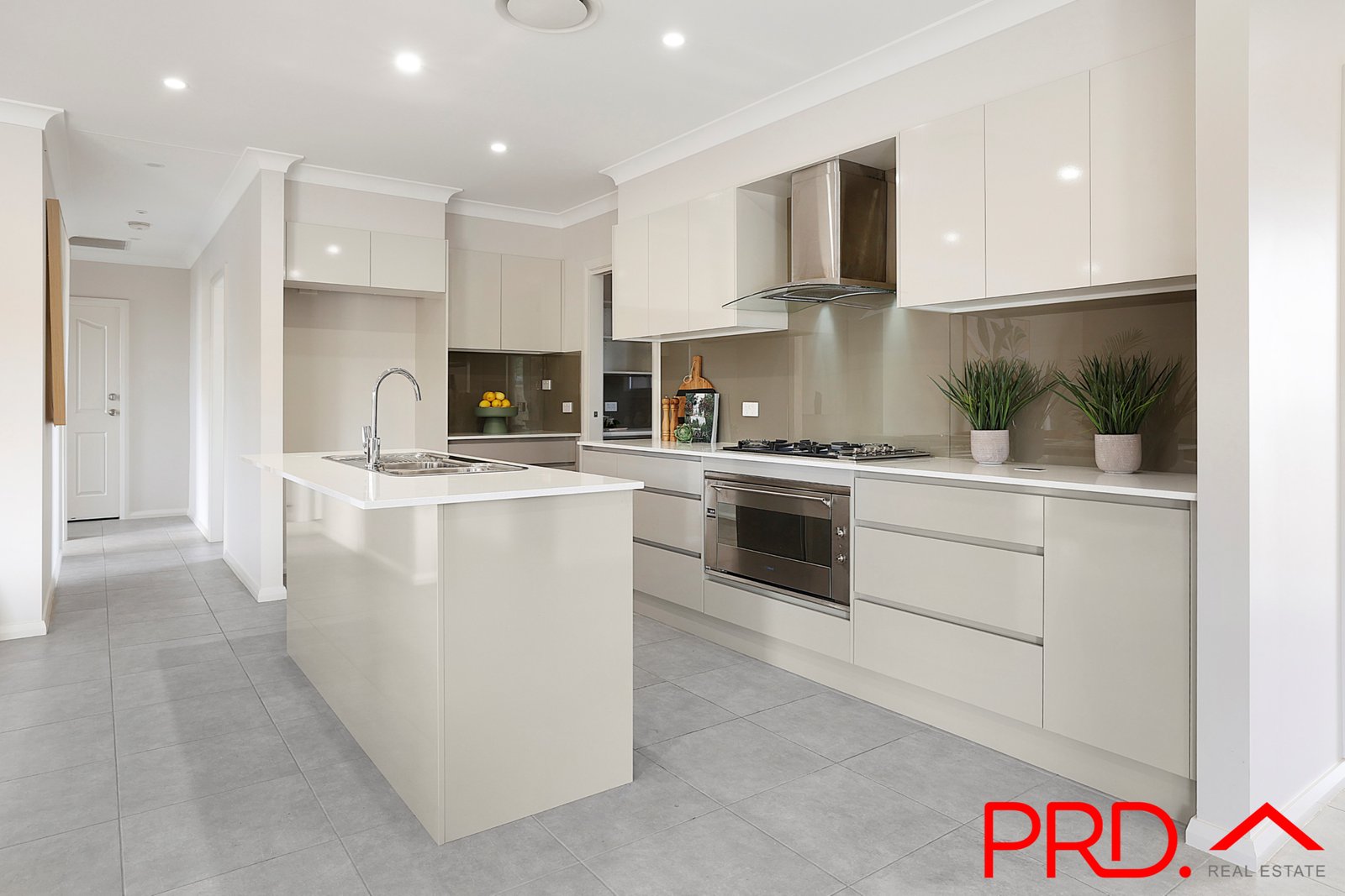 2B Thornbill Road TAMWORTH 13