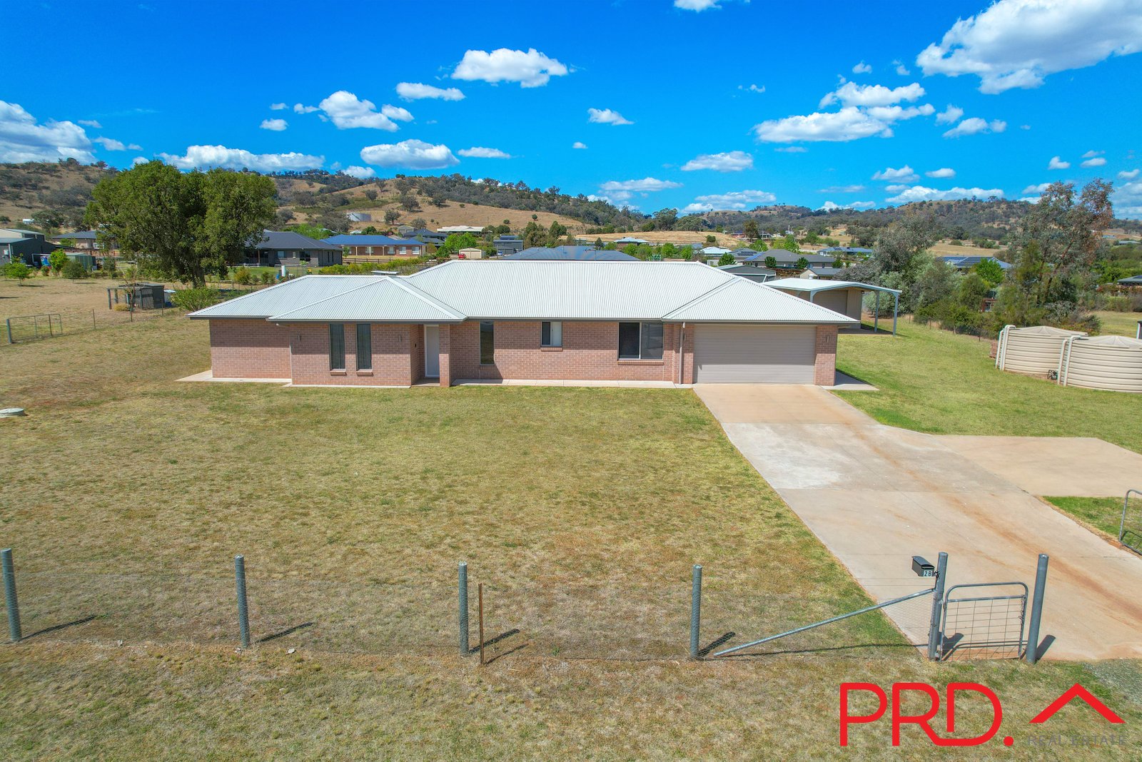 2B Thornbill Road TAMWORTH 30