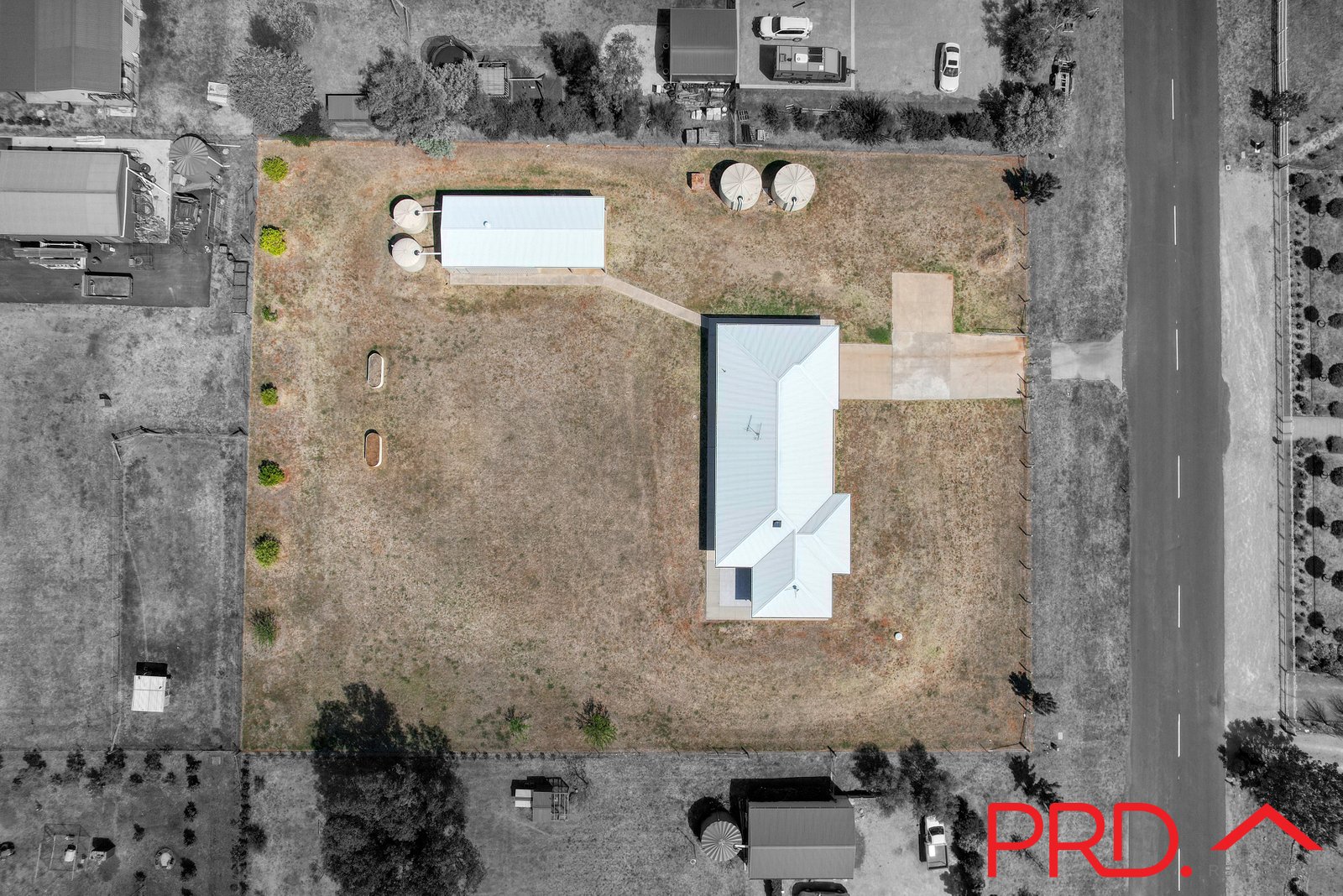 2B Thornbill Road TAMWORTH 35