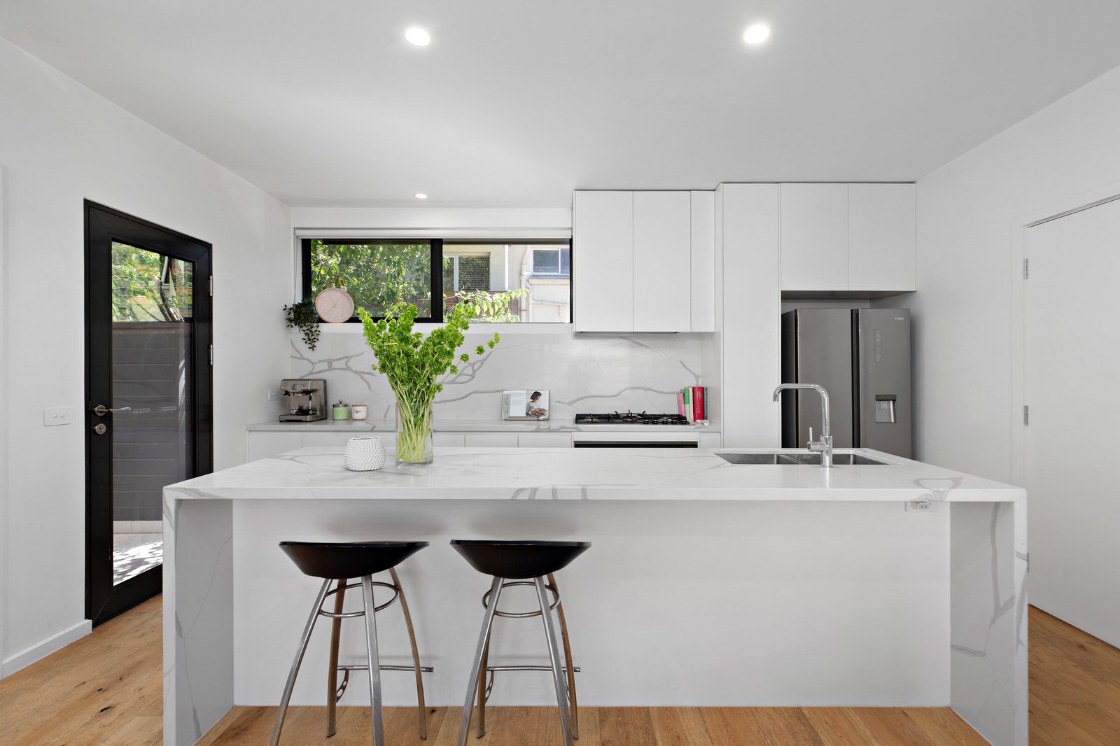 2B Waterloo Crescent, St Kilda, 3182