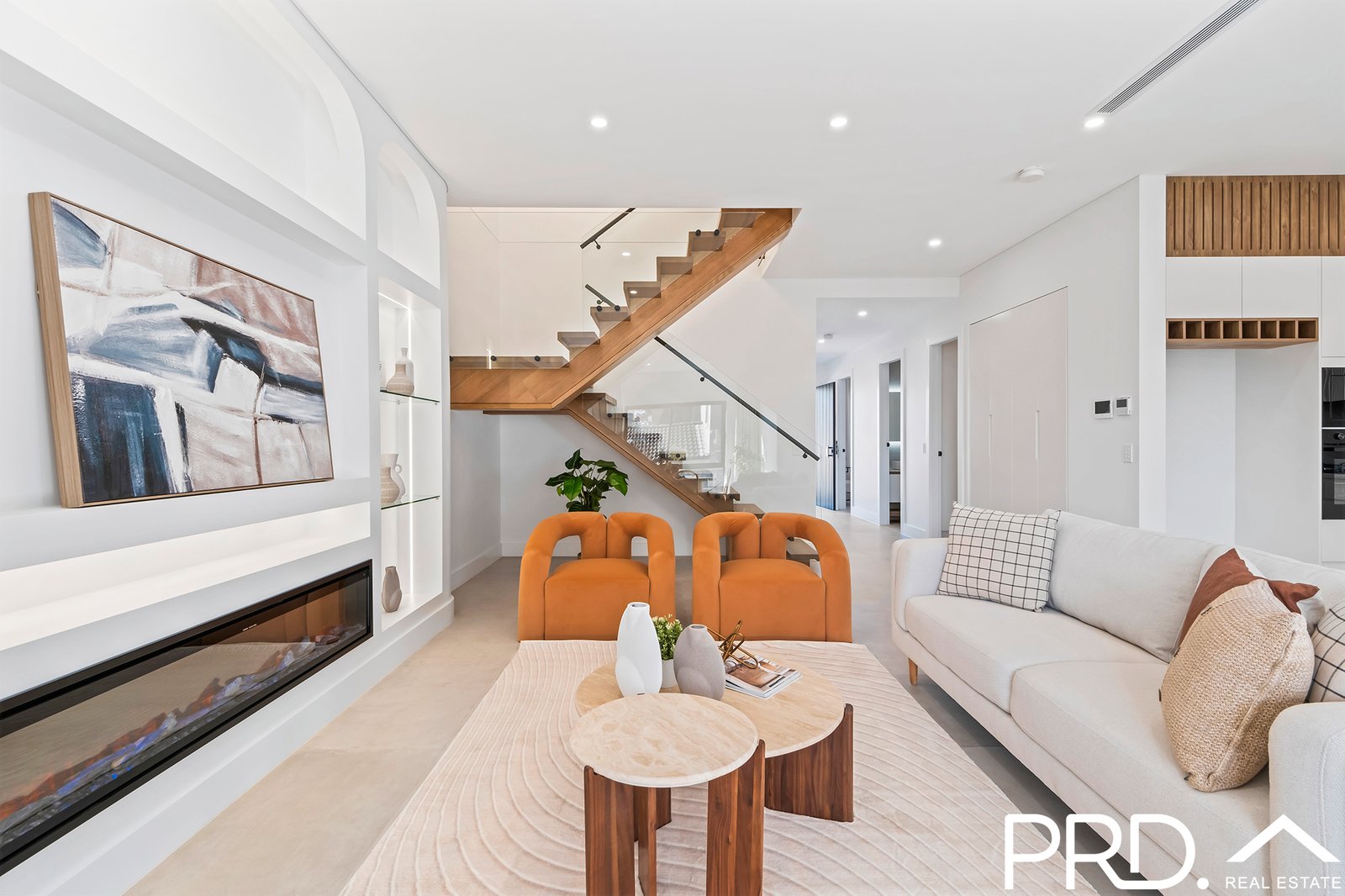 2b Windermere Crescent PANANIA 6