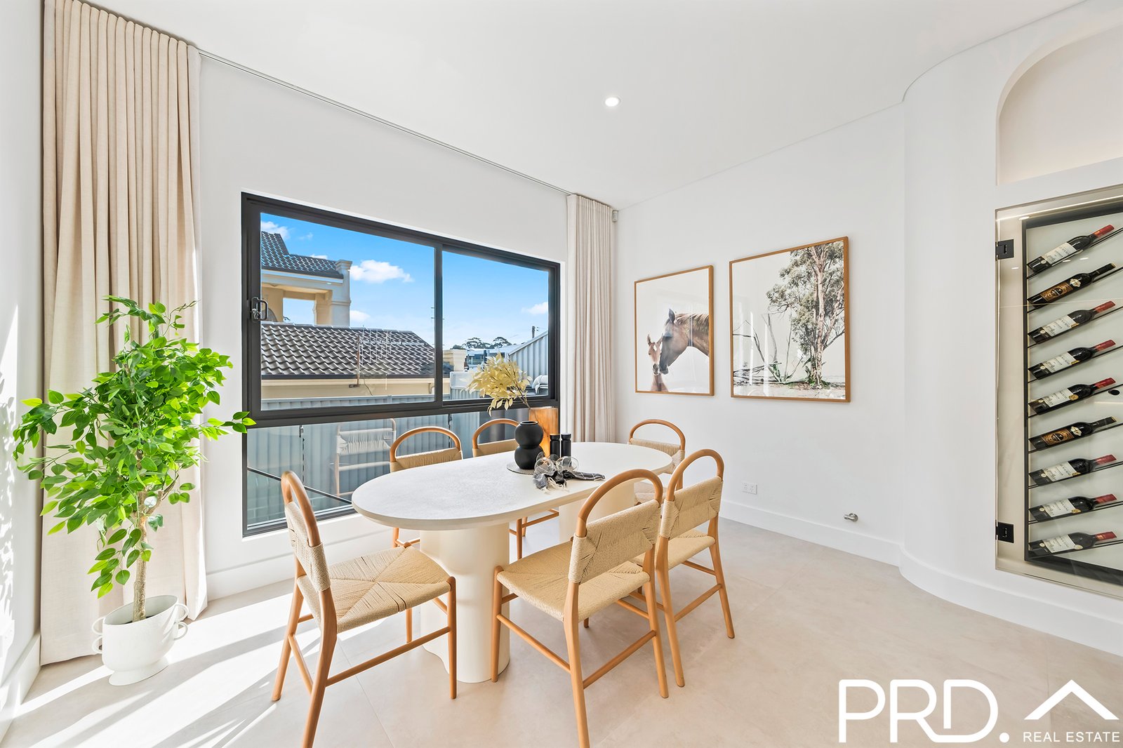 2b Windermere Crescent PANANIA 7