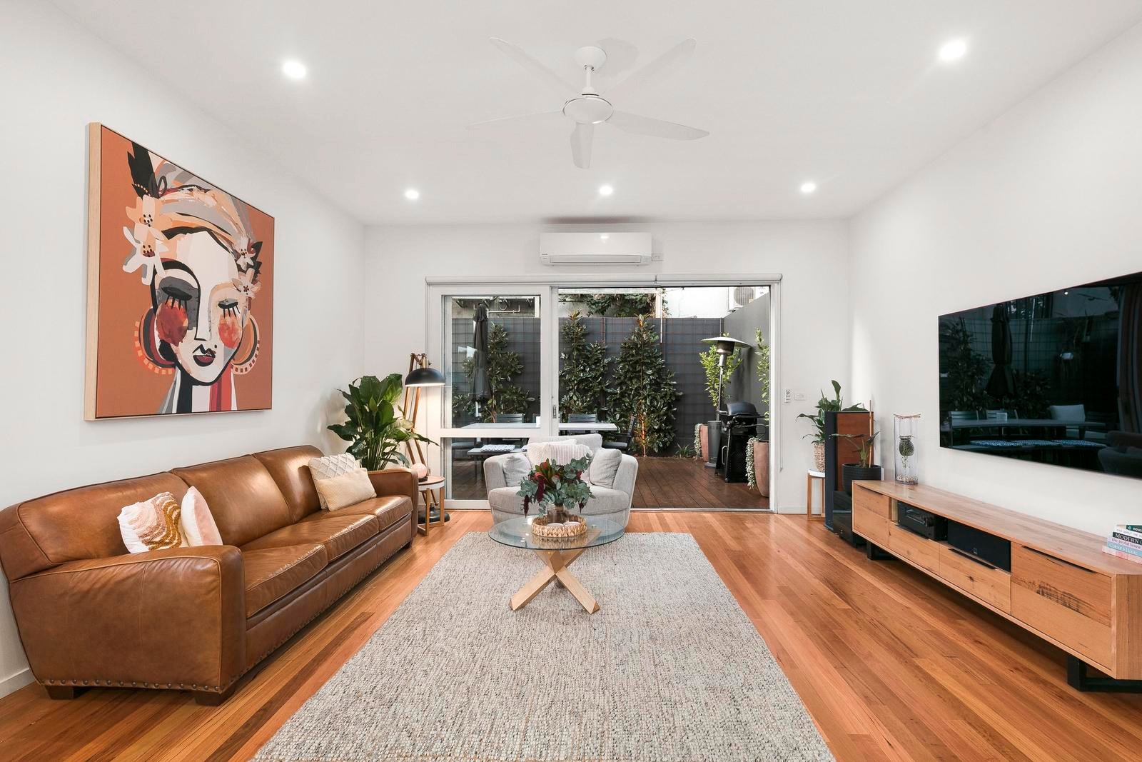 2b Wisewould Street, Flemington VIC 3031