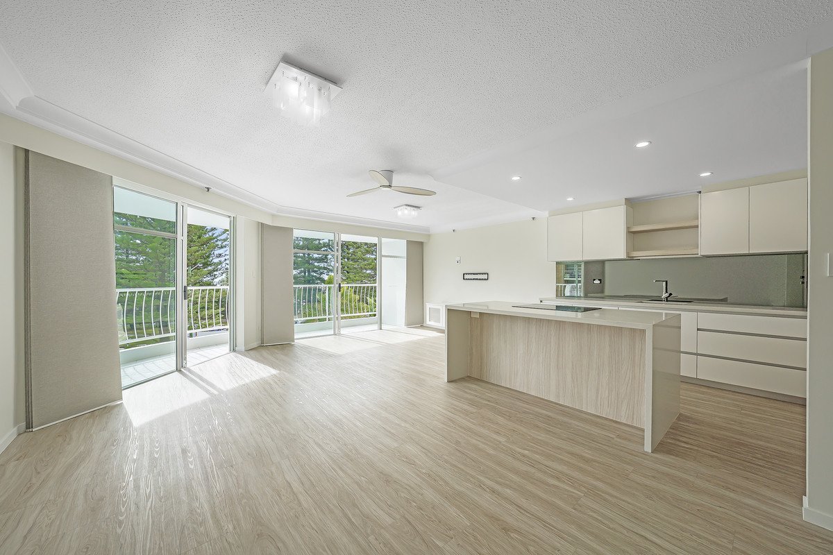 2B/238 The Esplanade Burleigh Heads 4