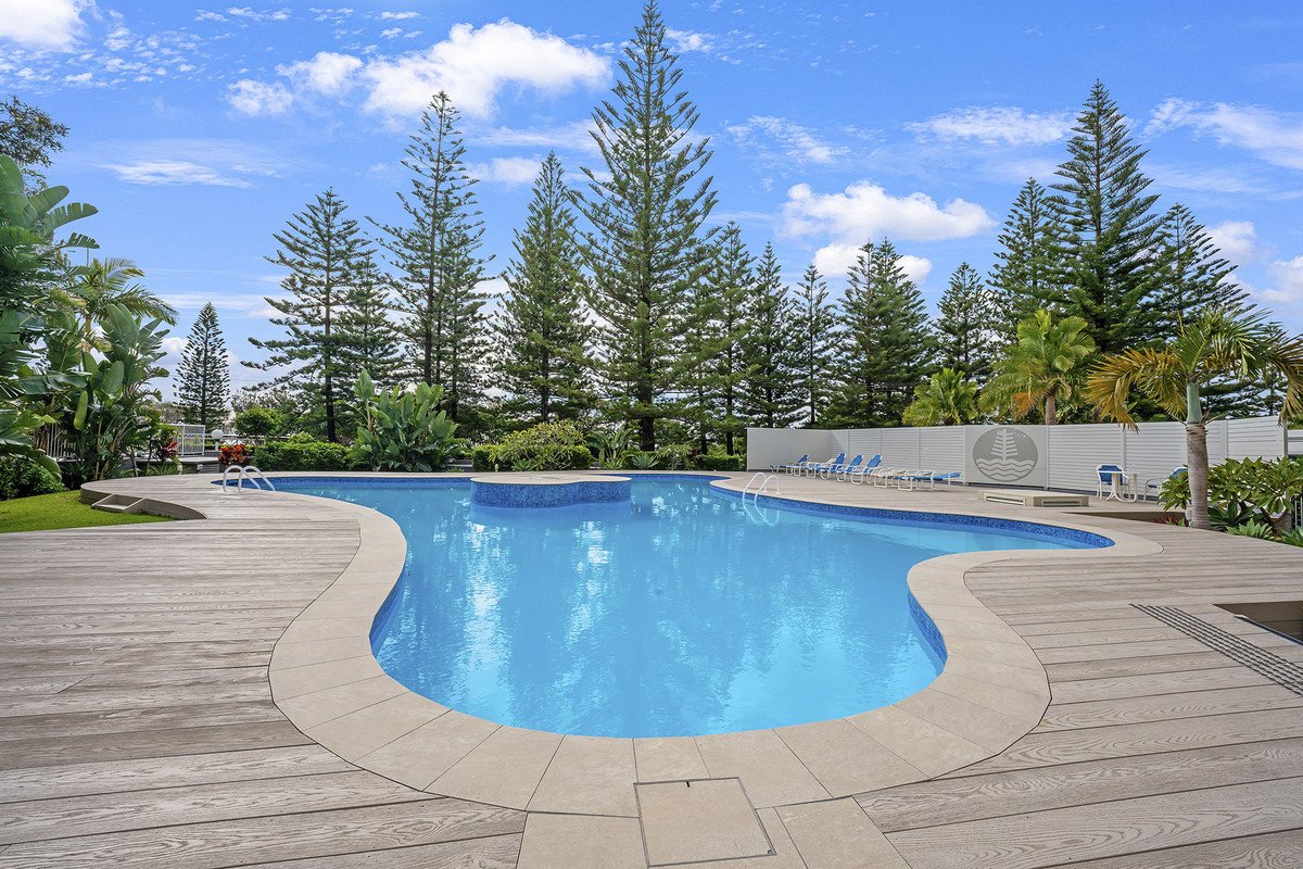 2B/238 The Esplanade Burleigh Heads 22