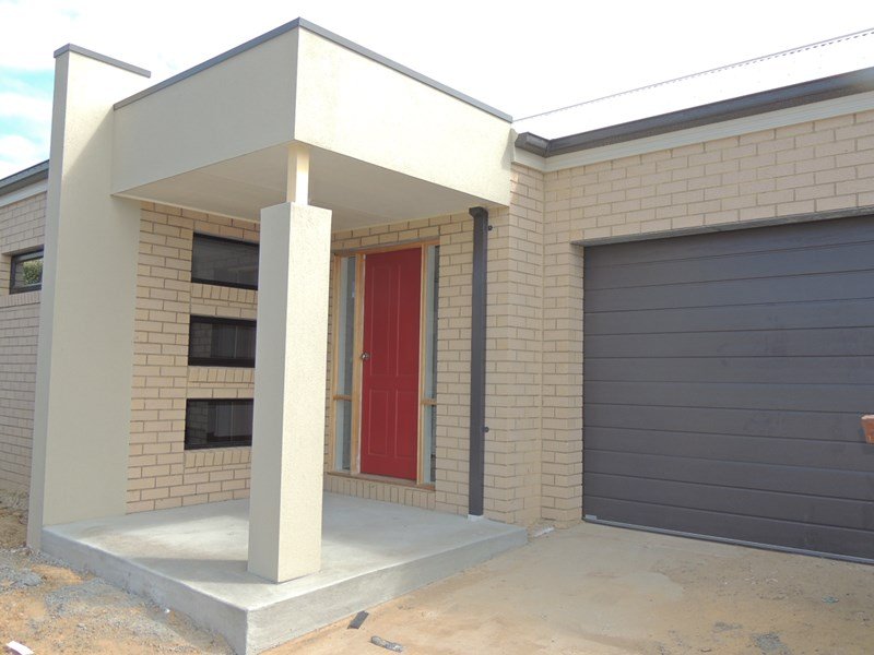 Gallery: 2C Belcher Street