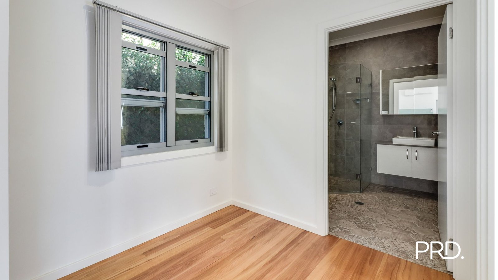 2C Hemmings St  Penrith 4