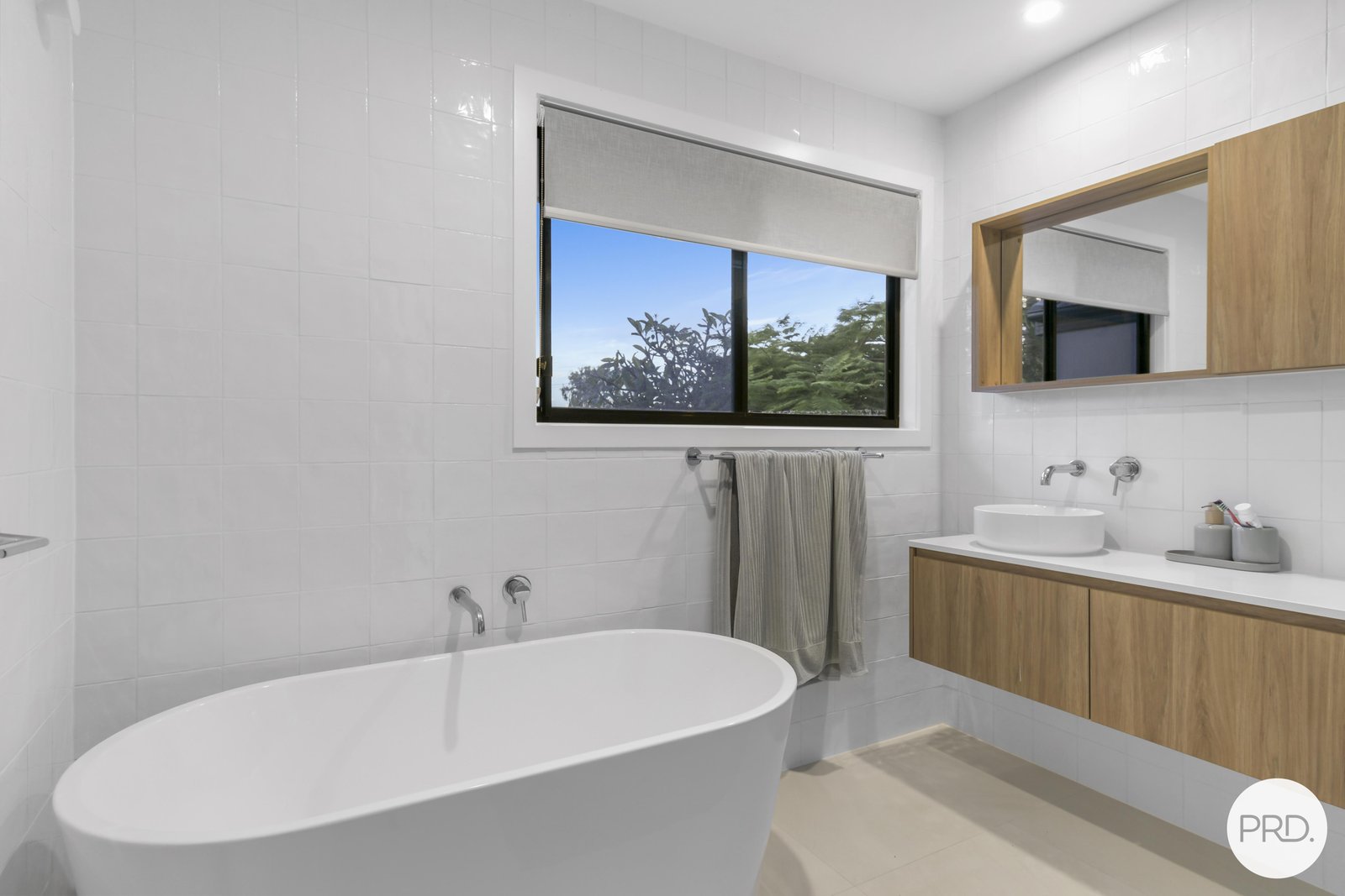 2C Rosewood Avenue BOGANGAR 12