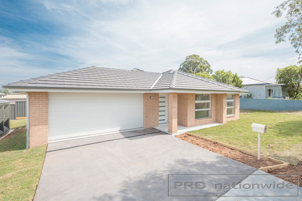 2c West St  GRETA 14