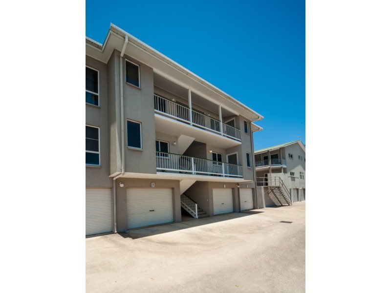 2c/10 Island Drive CANNONVALE 2