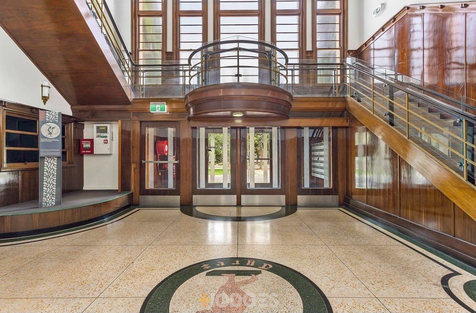Gallery: 2C/64 Cross Street