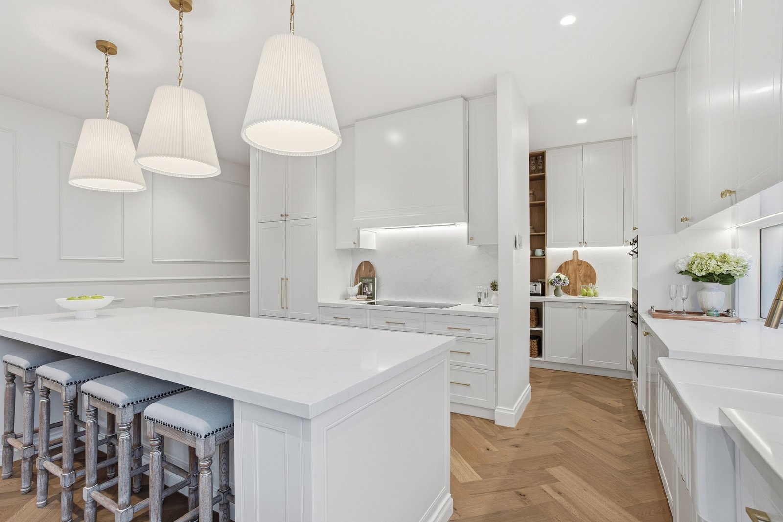 Gallery: 2D Lewis Street