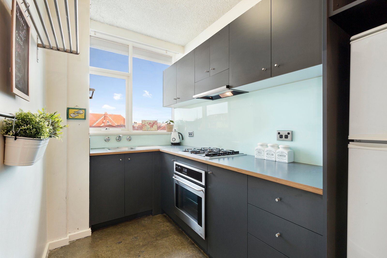 Gallery: 2E/12 Marine Parade