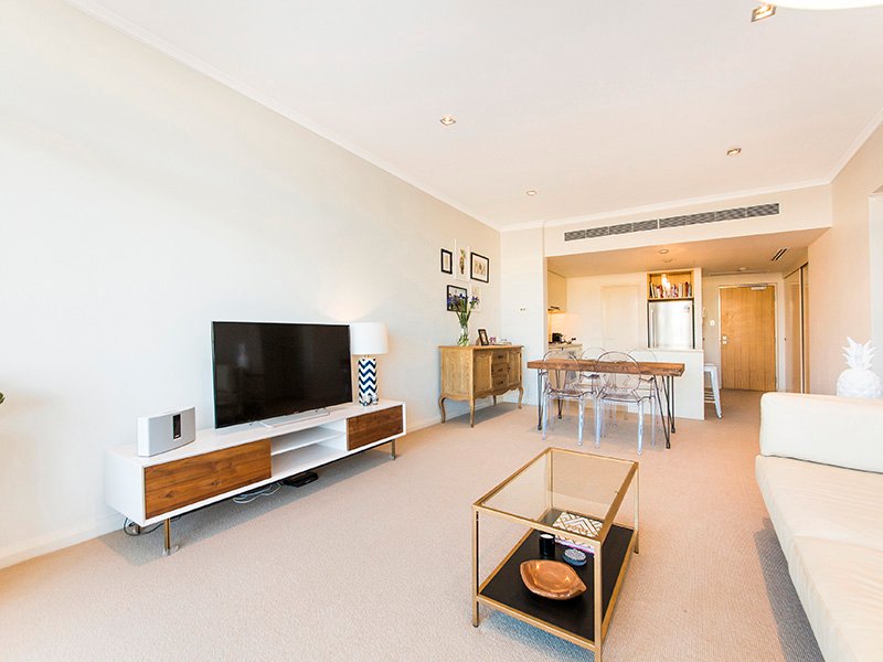 2E/1303 Hay Street WEST PERTH 3