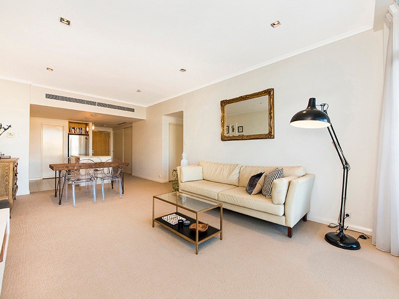 2E/1303 Hay Street WEST PERTH 4