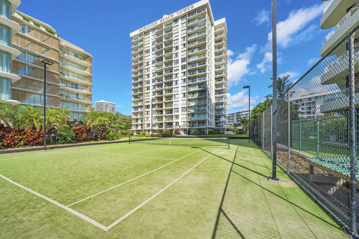 2F/52 Goodwin Terrace BURLEIGH HEADS 14