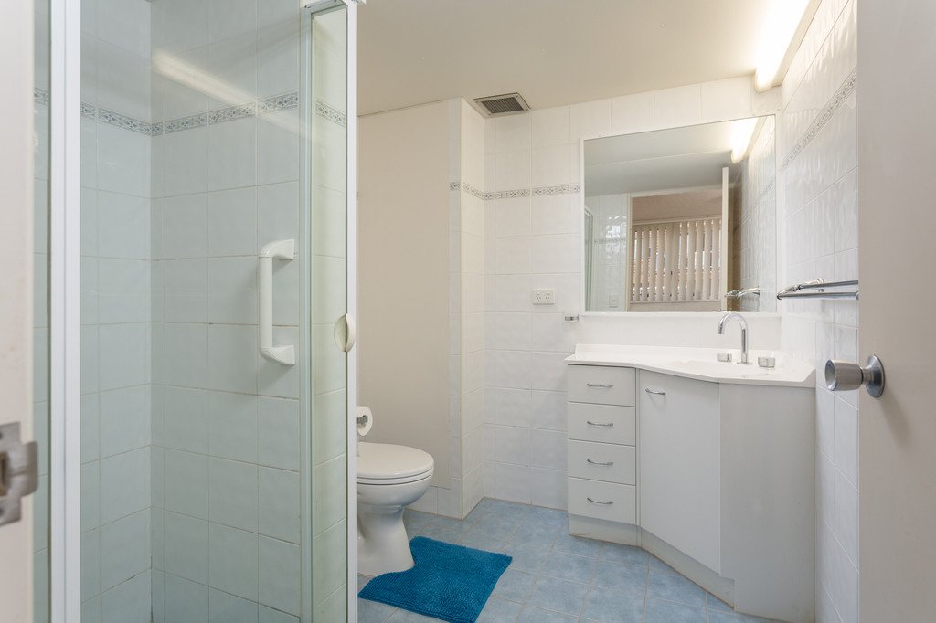 3 100 The Esplanade BURLEIGH HEADS 5