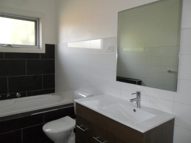 Gallery: 3-1C Angliss Street