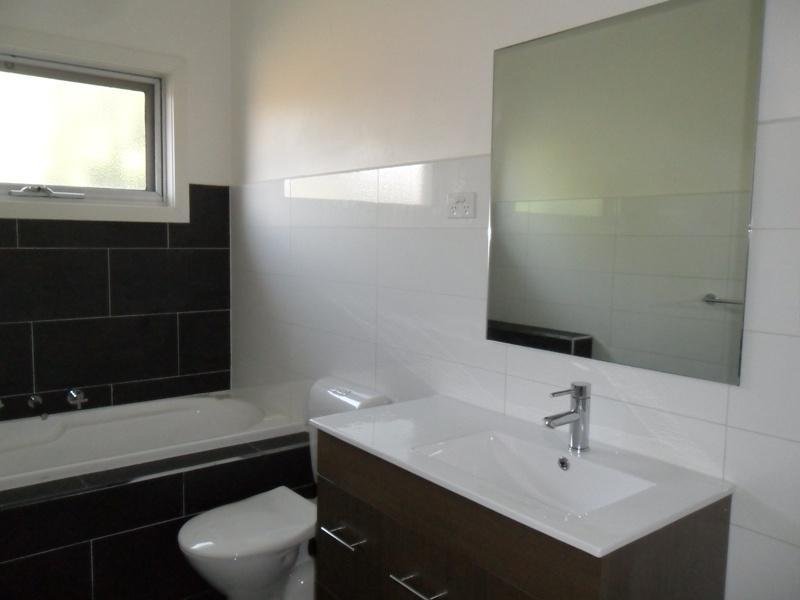 Gallery: 3-1C Angliss Street