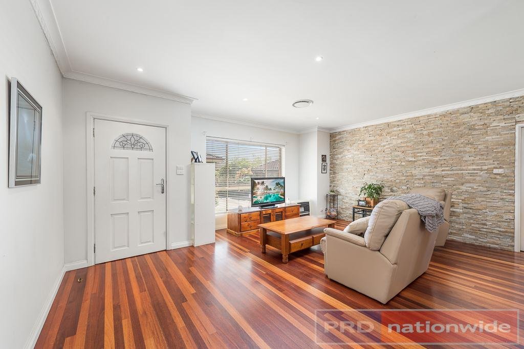 3 / 31 Queen Street REVESBY 3