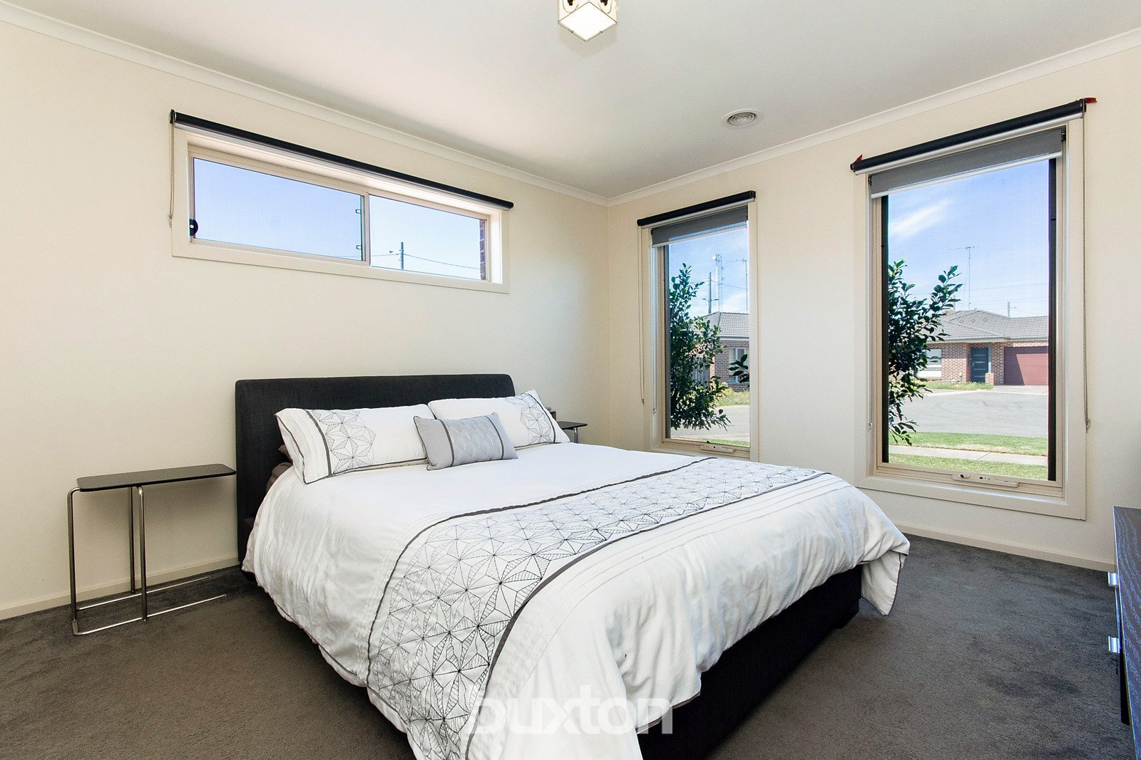 Gallery: 3-4 Emilija Court