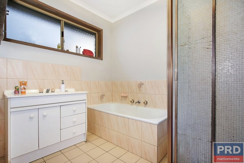 3 / 4 Paramount Court WODONGA 7
