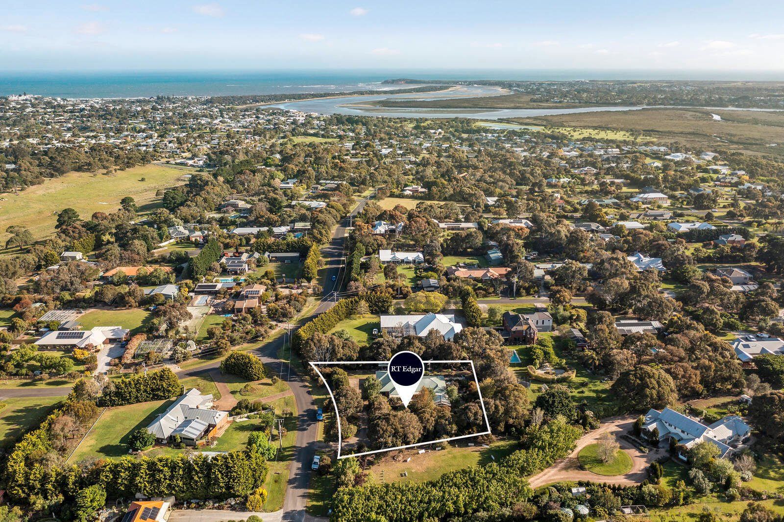Real Estate and Property in 3-5 Chateau Court, Ocean Grove, VIC