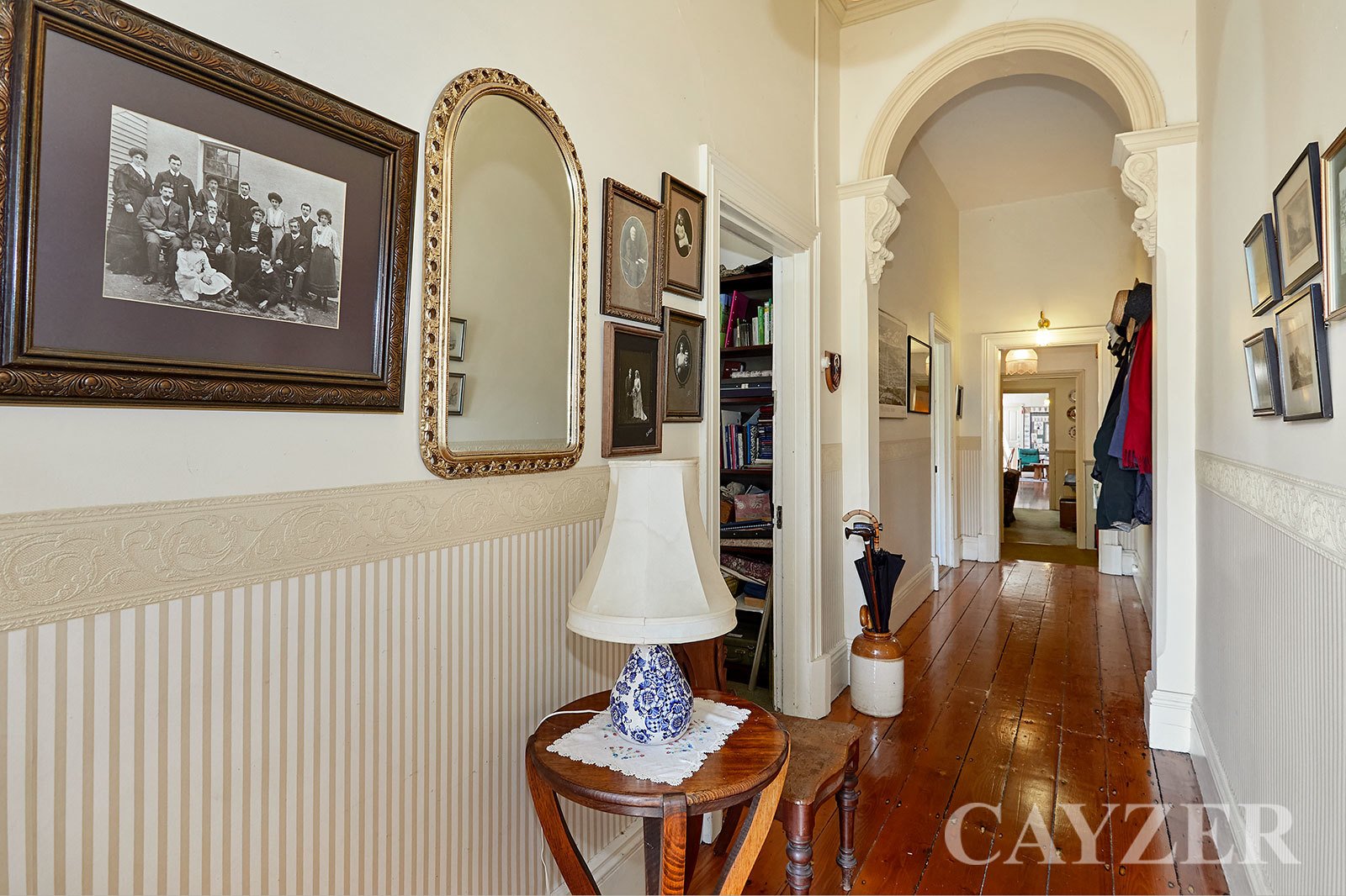 Gallery: 3-5 Dundas Lane