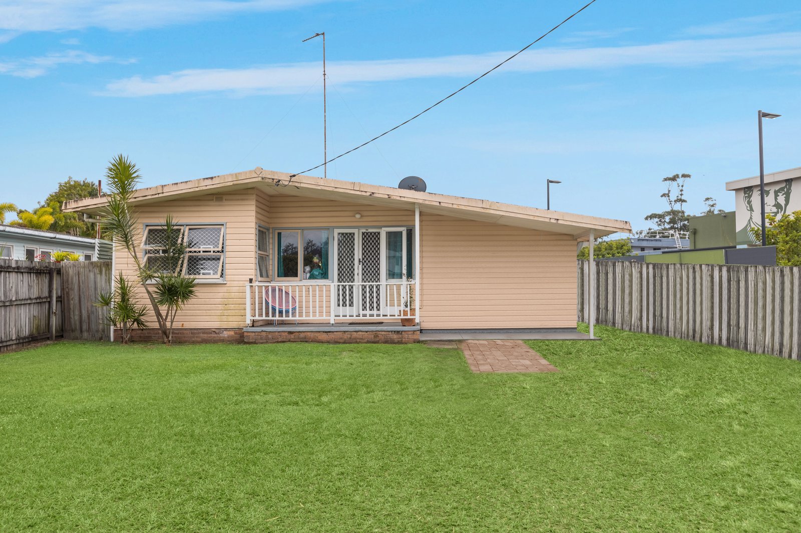 3 & 5 Parry Street TWEED HEADS SOUTH 2
