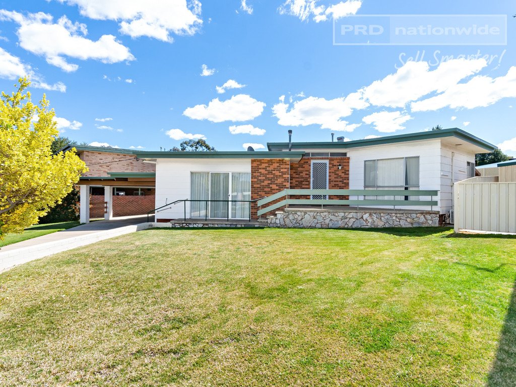 3 Acacia Street KOORINGAL 1