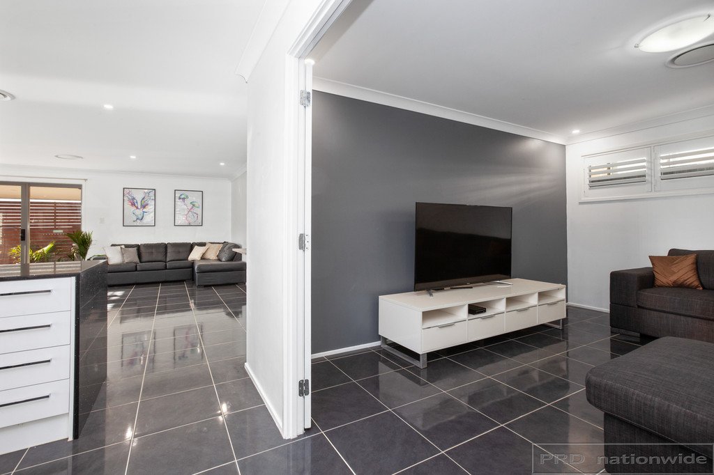3 Acmena Street GILLIESTON HEIGHTS 24