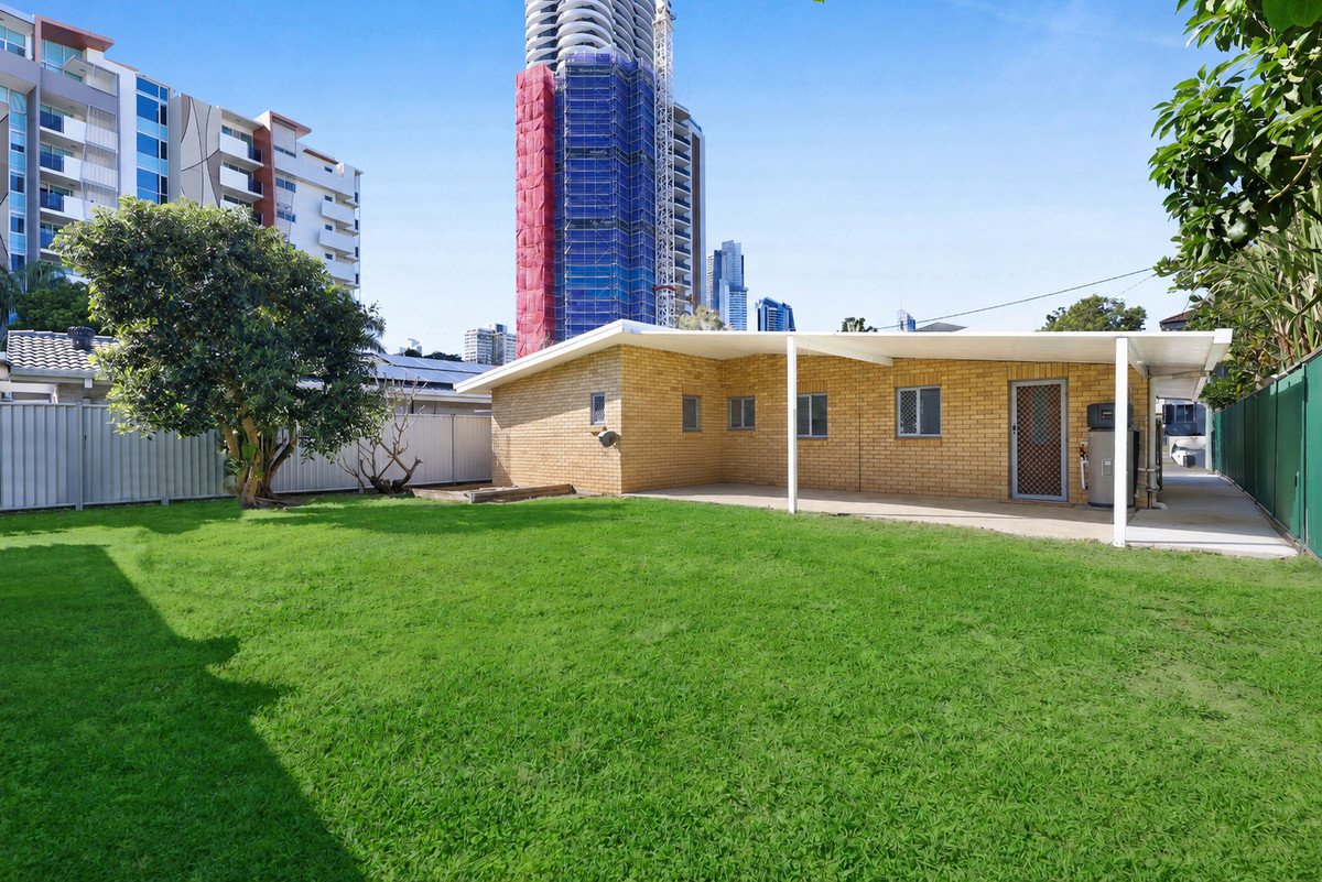 3 Adori Street Chevron Island 2