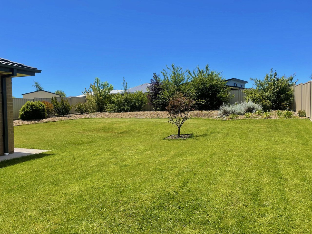 3 Agate Street ORANGE 12