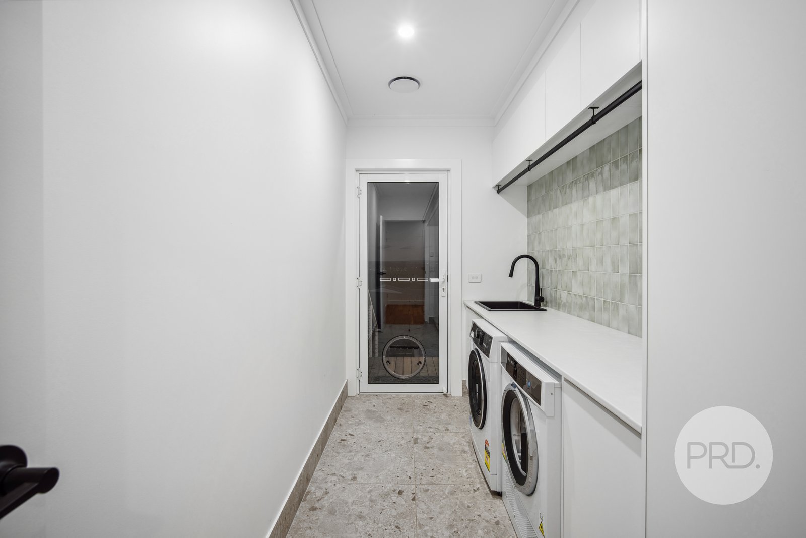 3 Ahket Avenue LLOYD 22