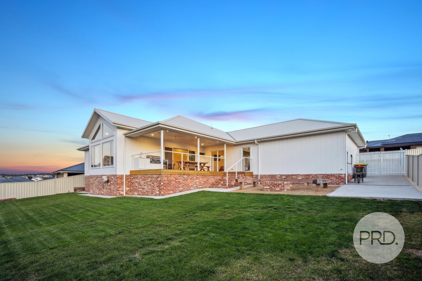 3 Ahket Avenue LLOYD 25