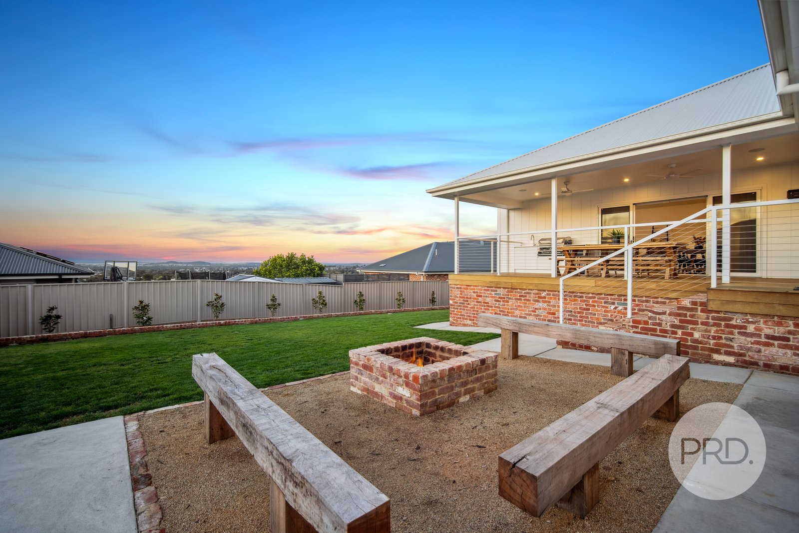 3 Ahket Avenue LLOYD 26