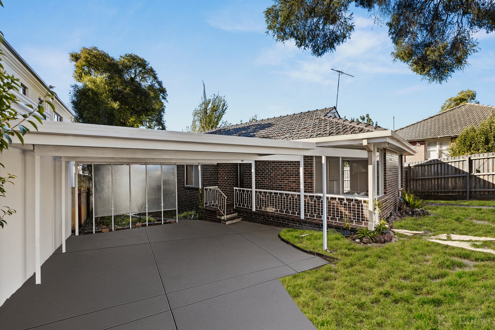 Real Estate and Property in 3 Alberta Avenue, Box Hill North, VIC