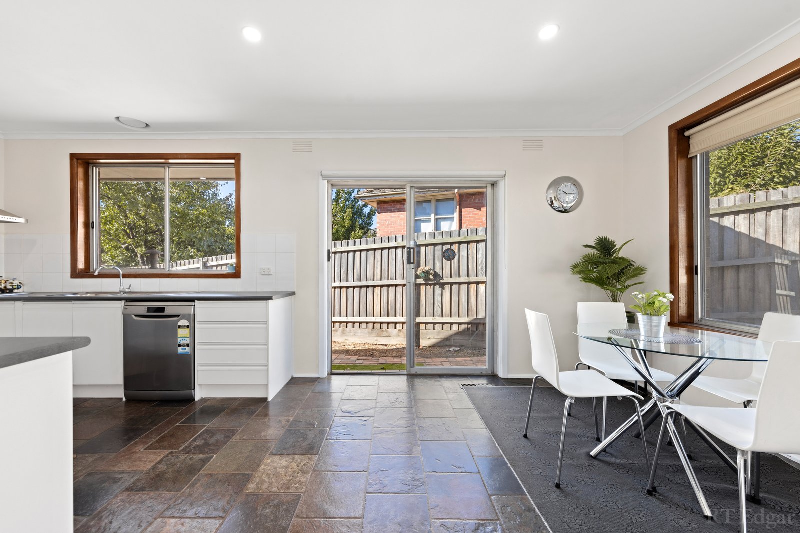 Real Estate and Property in 3 Alberta Avenue, Box Hill North, VIC