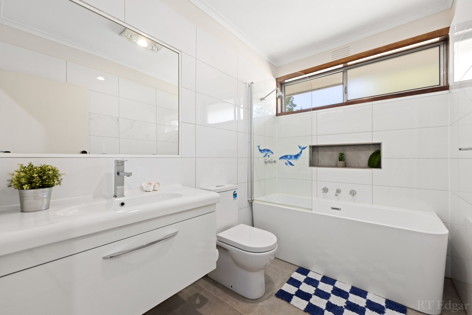 Real Estate and Property in 3 Alberta Avenue, Box Hill North, VIC