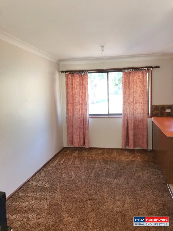 3 Albury Close TUMBARUMBA 3